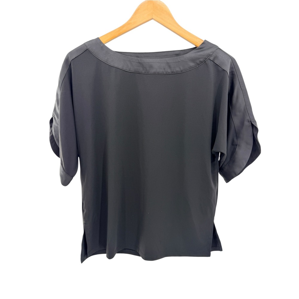 Chicos Black Jersey Satin Dolman Tee Size 00 NWT XS Boat Neck Mixed Media Top